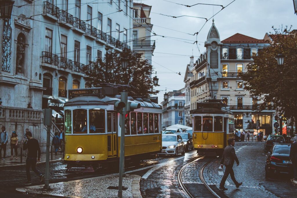 Eligible Investment Funds in Portugal's Golden Visa Program - GLE News